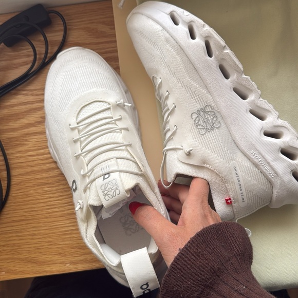 Loewe White Women's Sneakers - Picture 5 of 16